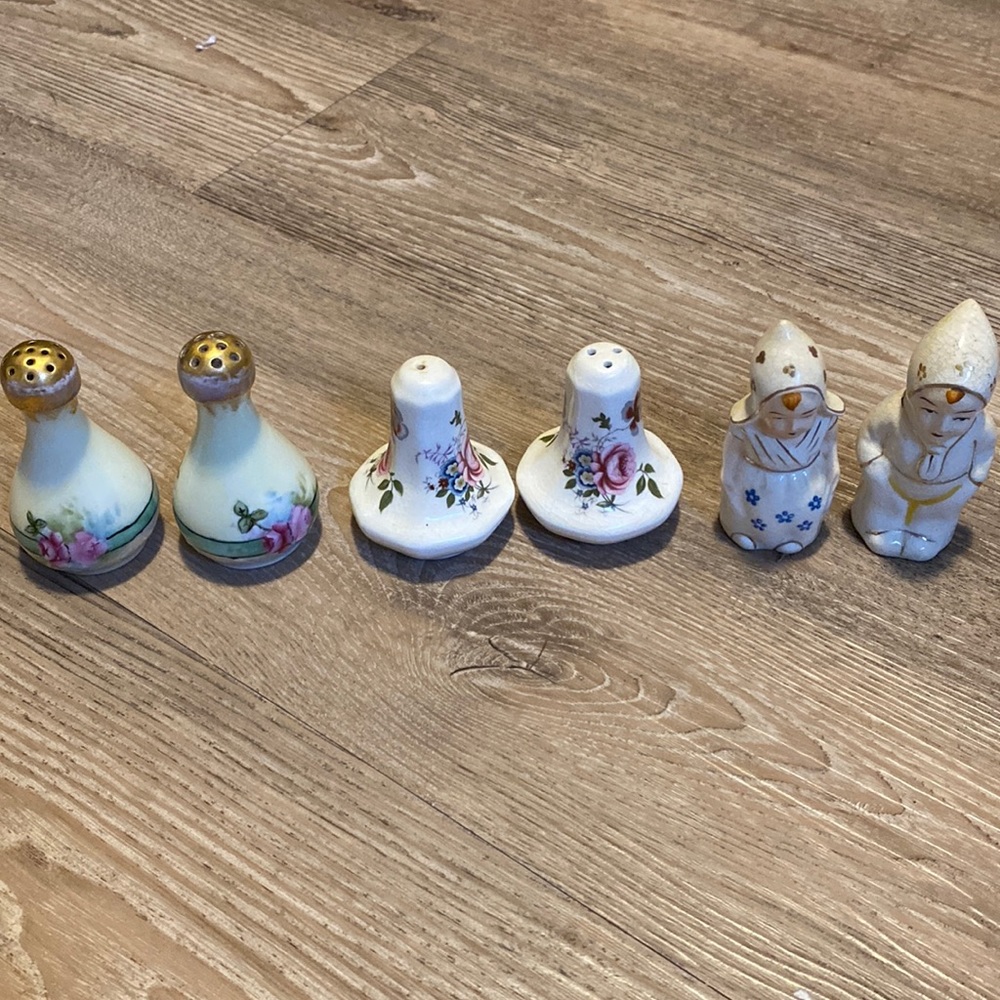 Lot of Vintage Salt and Pepper Shakers
